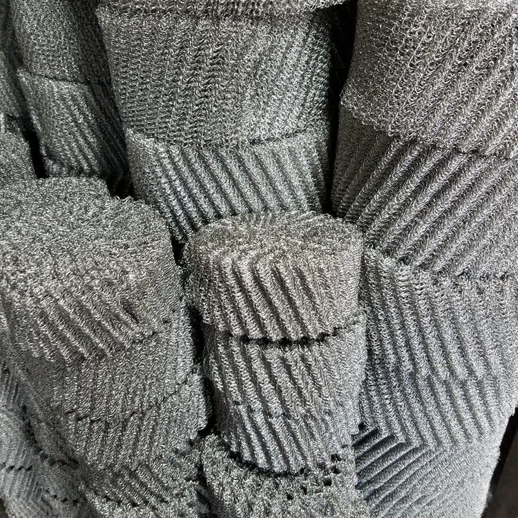 Milky White Knitted Wire Mesh Gasket 0.1mm 0.15mm For EMI / RFI Shielding