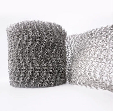 Maillage tricoté en acier inoxydable en rouleau fil double tissé 100 mm 400 mm 600 mm bobine pour diverses applications